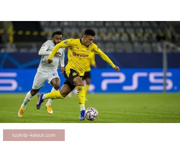 兹沃勒锋线表现稳健，近期状态回暖值得关注