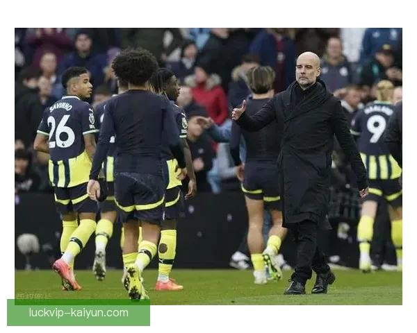 英超埃弗顿传奇球员状态回暖，引发球迷热切期待新赛季表现。